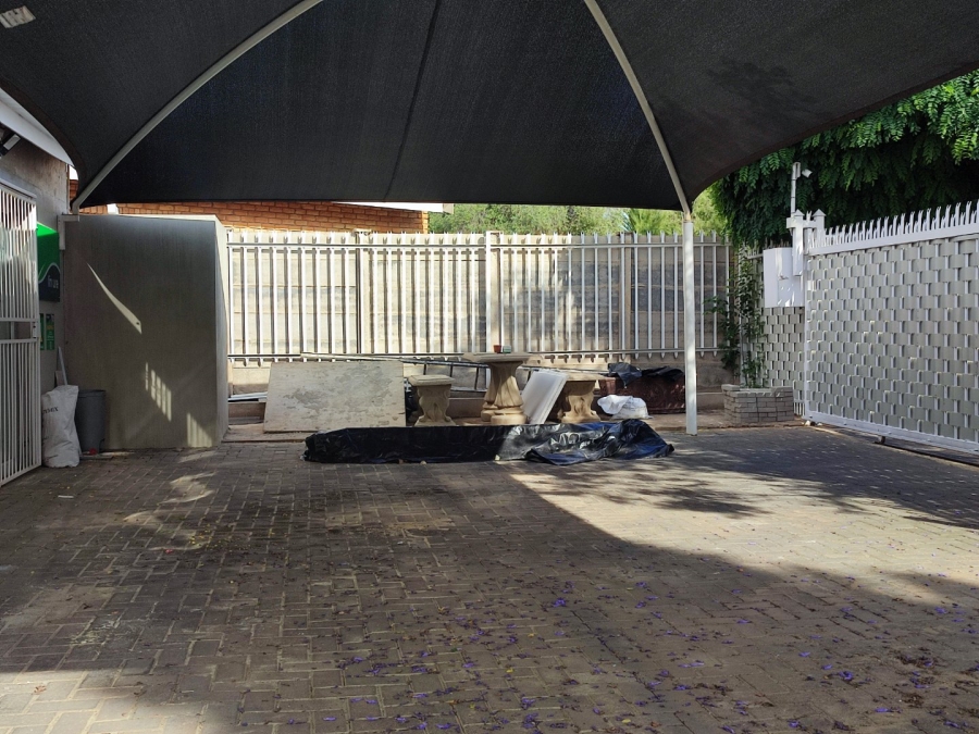 4 Bedroom Property for Sale in Langenhovenpark Free State